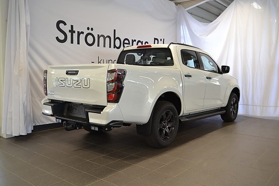 Isuzu D-max 3 of 8