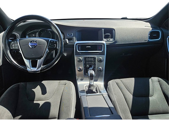 Volvo V60 11 of 13