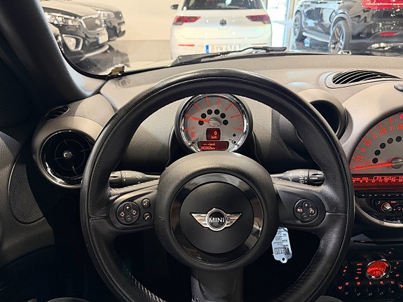 MINI Countryman Cooper D 17 of 19