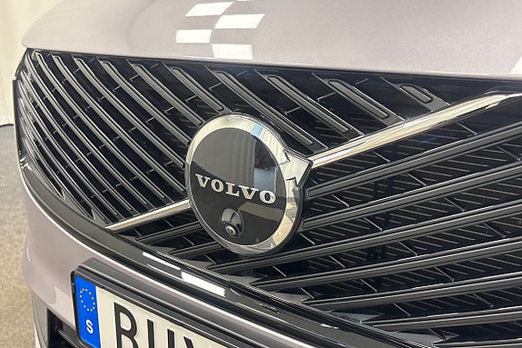 Volvo XC90 24 of 30