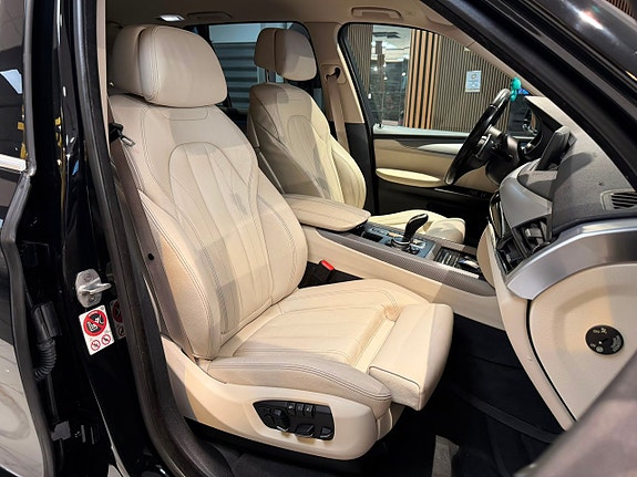 BMW X5 27 of 30