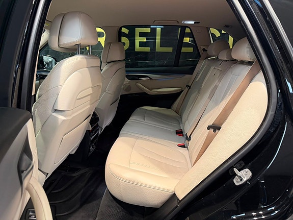 BMW X5 23 of 30
