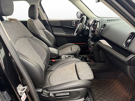 MINI Countryman Cooper 21 of 28