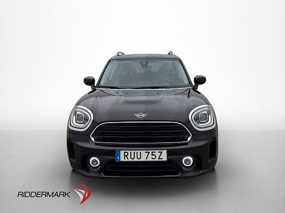 MINI Countryman Cooper 2 of 5