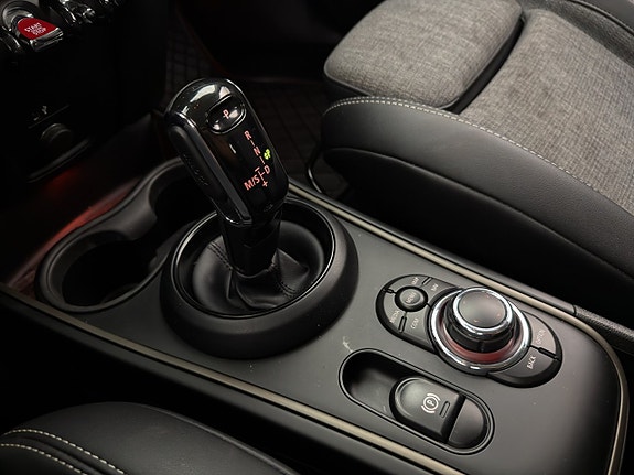 MINI Countryman Cooper 20 of 28