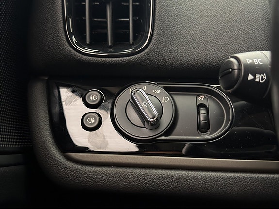 MINI Countryman Cooper 12 of 28