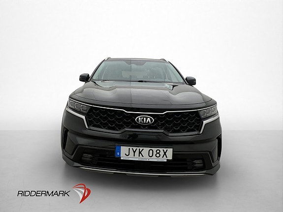 Kia Sorento 2 of 5