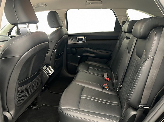 Kia Sorento 29 of 30