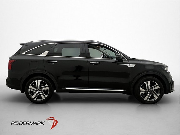 Kia Sorento 9 of 30