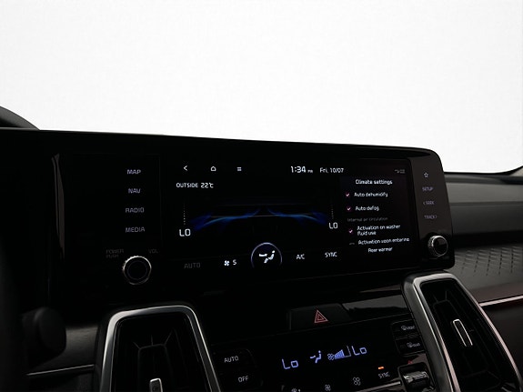 Kia Sorento 24 of 30
