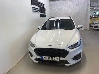 Ford Mondeo 2 of 5