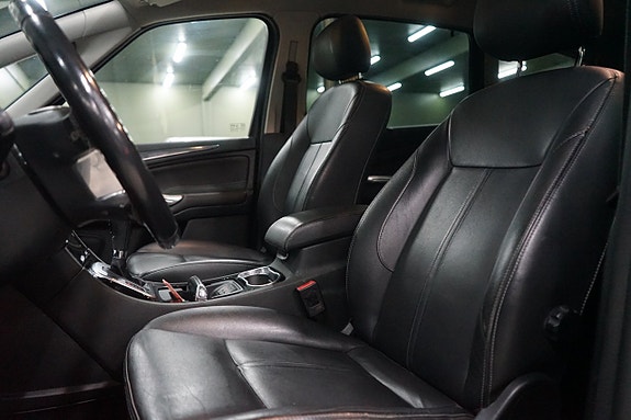 Ford S-MAX 9 of 19