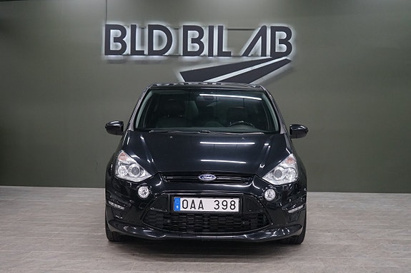 Ford S-MAX 3 of 5