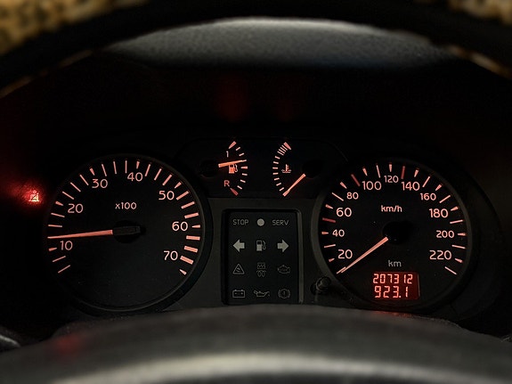 Renault Clio 15 of 18