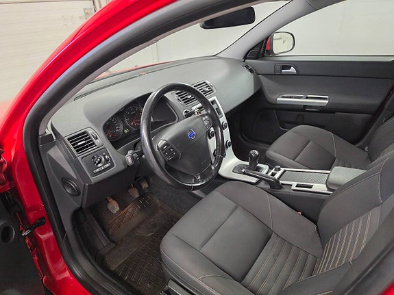 Volvo S40 1.6 D Man *2010* Atraktor 5 of 5