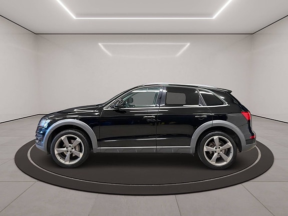 Audi Q5 6 of 25