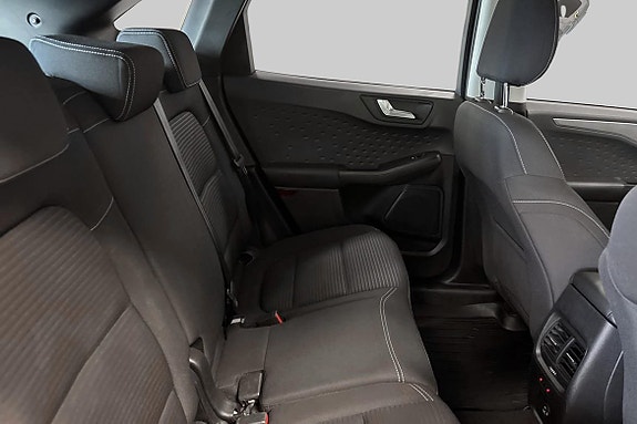 Ford Kuga 5 of 7