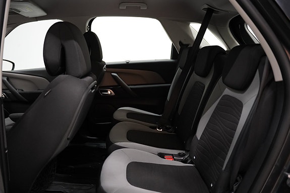 Citroen C4 Picasso 17 of 19
