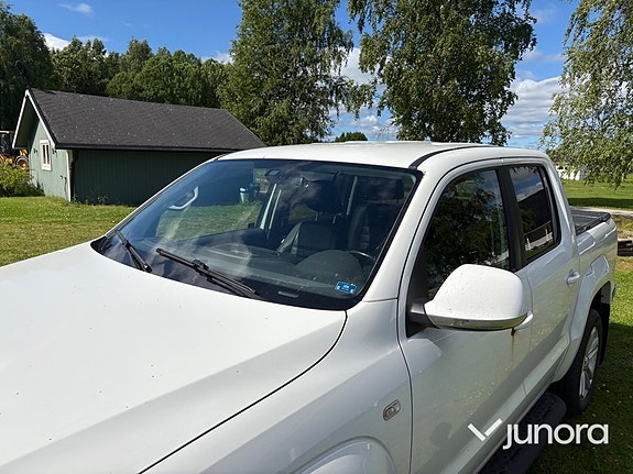 Volkswagen Amarok 9 of 26