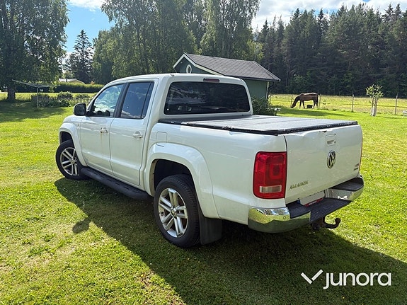 Volkswagen Amarok 7 of 26