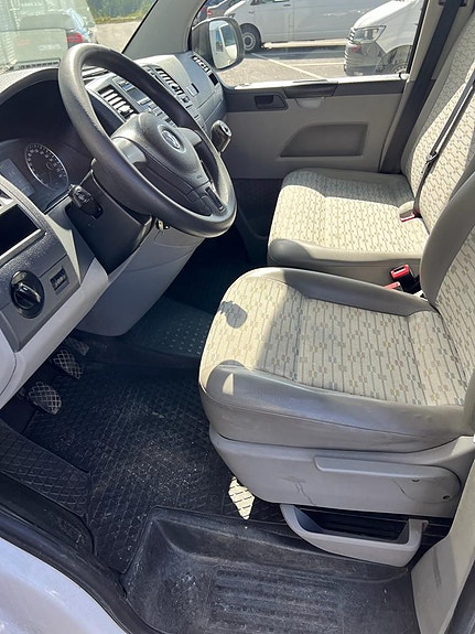 Volkswagen Transporter 5 of 5