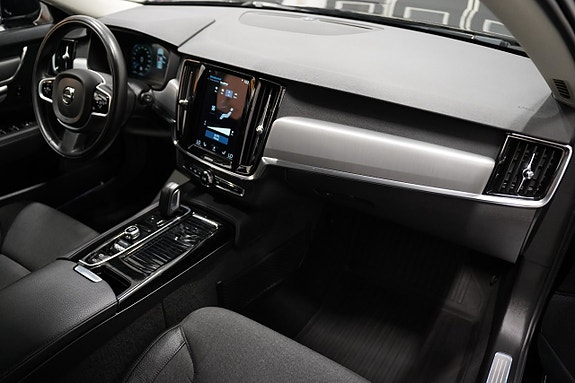 Volvo V90 8 of 22