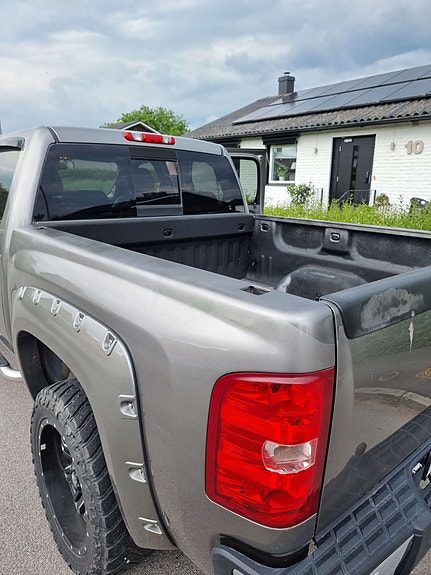 Chevrolet Silverado 1500 6 of 8