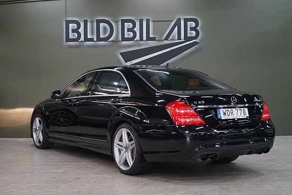 Mercedes-Benz S63 4 of 5