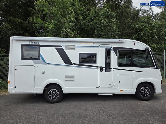Itineo CJ660 (3500kg) 2 of 20