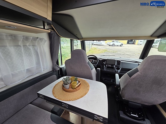Itineo CJ660 (3500kg) 11 of 20