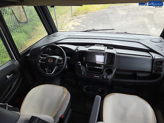 Itineo CJ660 (3500kg) 4 of 20