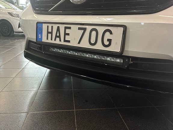 Volvo XC40 25 of 27