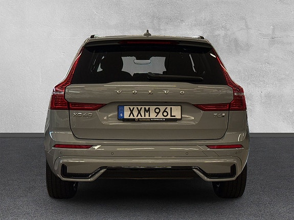 Volvo XC60 4 of 5
