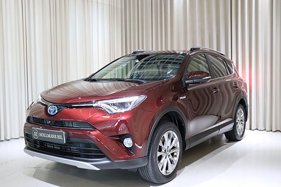 Toyota RAV4 2 of 30