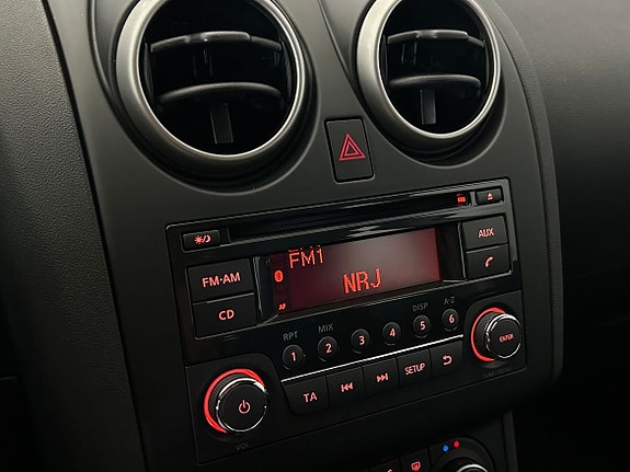 Nissan Qashqai 14 of 15