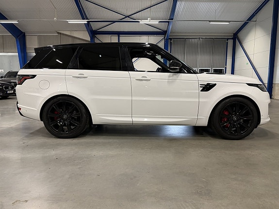 Land Rover Range Rover Sport 6 of 24