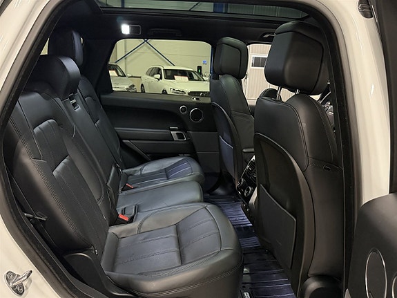 Land Rover Range Rover Sport 12 of 24