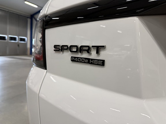 Land Rover Range Rover Sport 24 of 24