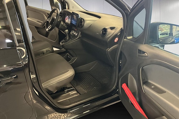 Mercedes-Benz eCitan 11 of 13