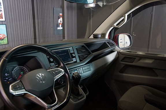 Volkswagen Transporter 11 of 18