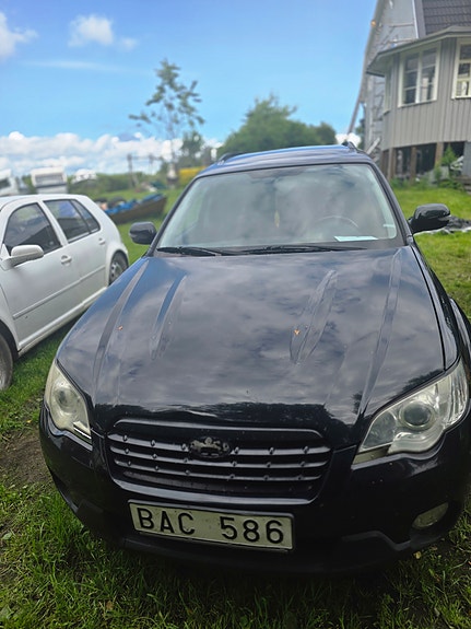 Subaru Outback 4 of 5