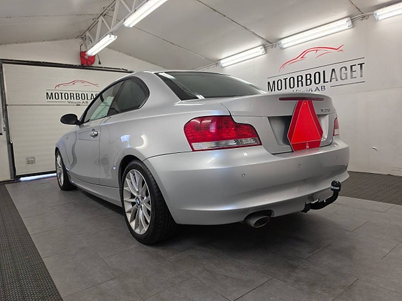 Bme 120d Coupé Man *2009 Sportstolar*Atraktor 2 of 5