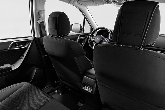 Subaru Forester 10 of 20