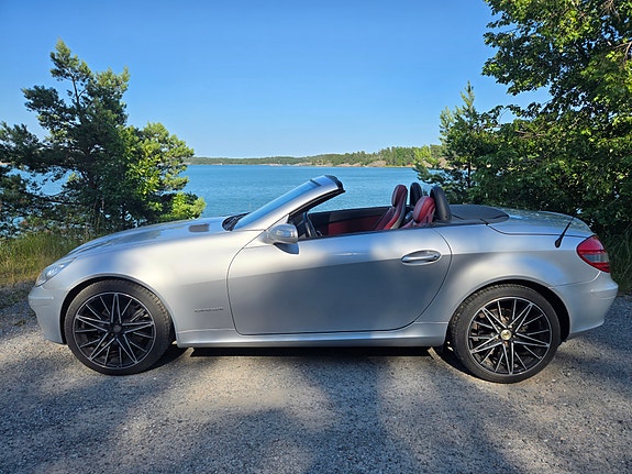 Mercedes-Benz SLK200 8 of 9