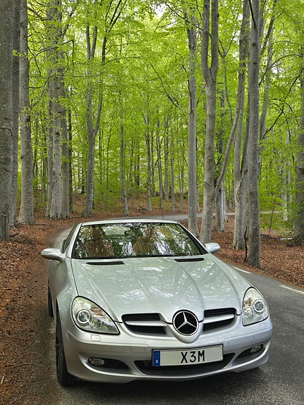 Mercedes-Benz SLK200 2 of 9