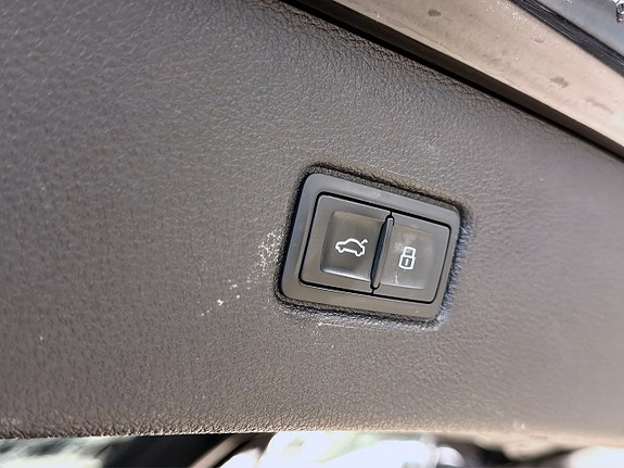Audi Q7 9 of 23