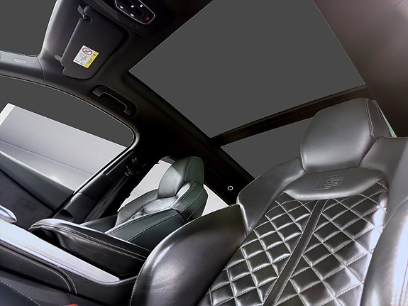 Audi Q7 14 of 23