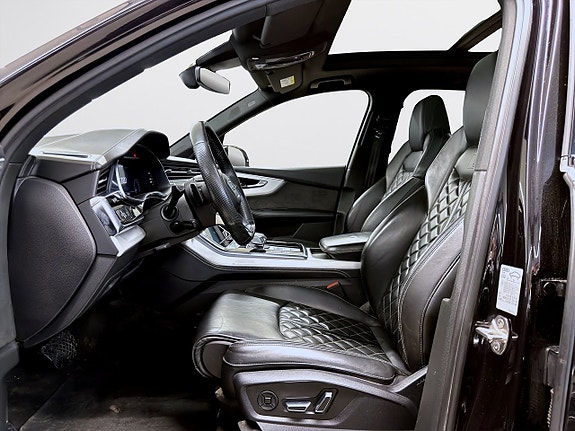 Audi Q7 12 of 23