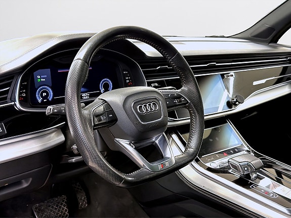 Audi Q7 15 of 23