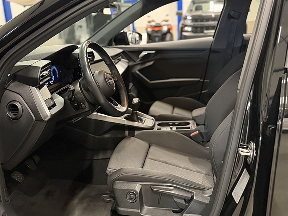 Audi A3 8 of 19